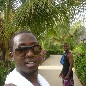 Meet your Posher, Djibril